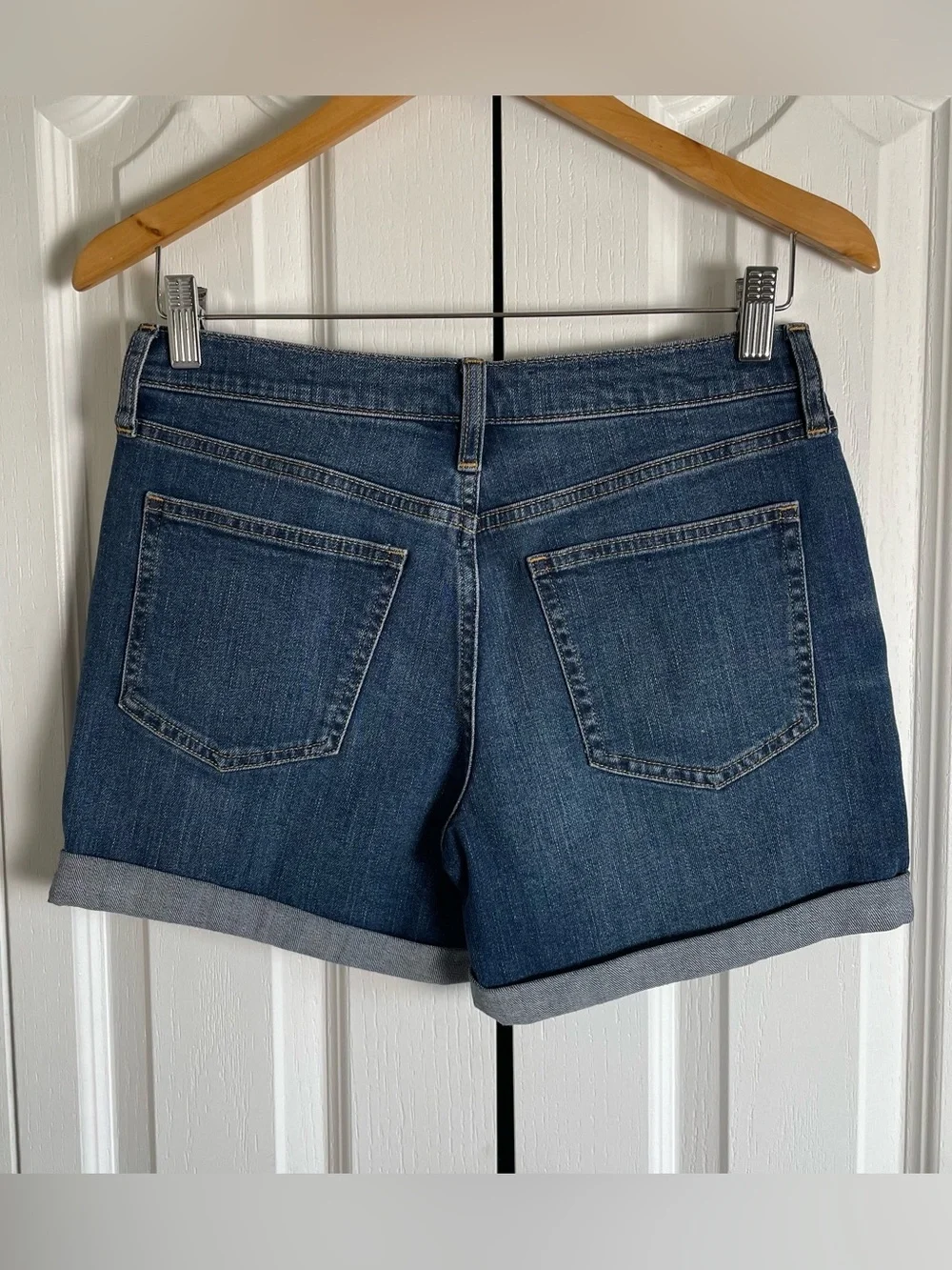Gap 5” Mid Rise Denim Shorts Women’s 25 | 0 Blue Cuffed Stretch Casual Preppy